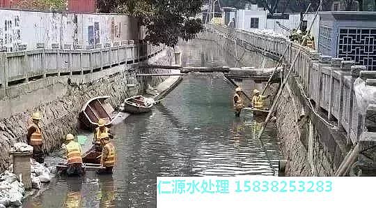 ��ɽ�r����V�ϣ����B�h����3��ȏص�������кڳ�ˮ�w!���D��