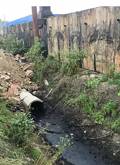 30%含量聚合氯化鋁PAC廠家通報江蘇污染企業酸洗滲坑被督察發現后就地掩埋!