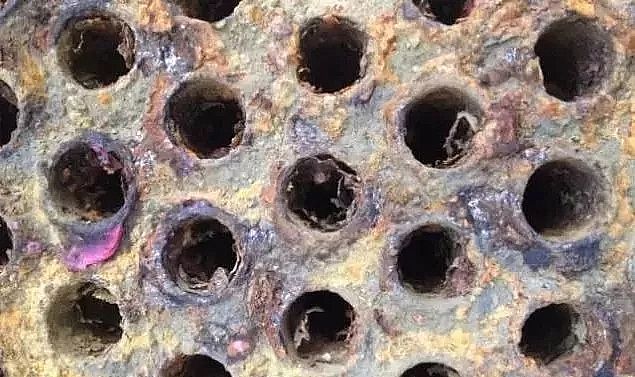 殺菌滅藻劑生產(chǎn)廠家循環(huán)水系統(tǒng)物料泄漏危害及解決方案