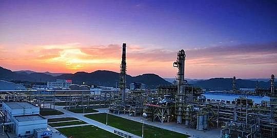 水處理劑12%次氯酸鈉生產(chǎn)廠家上海洗霸簽訂元壩氣田采出污水零排放綜合處理工程運(yùn)行管理業(yè)務(wù)外包項(xiàng)目合同