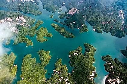 上等非離子聚丙烯酰胺NPAM廠家披著環(huán)保公司“外衣”,非法傾倒污泥4萬余噸!污泥問題如何解題?