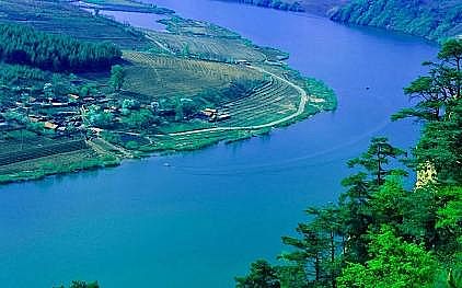 上等非離子聚丙烯酰胺NPAM廠家披著環(huán)保公司“外衣”,非法傾倒污泥4萬余噸!污泥問題如何解題?